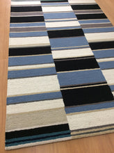 Load image into Gallery viewer, Handmade Wool Modern Ivory/ Blue 5' x 8' lt1549 Area Rug
