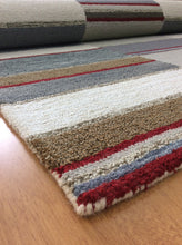 Load image into Gallery viewer, Handmade Wool Modern Ivory/ Gray 5' x 8' lt1558 Area Rug