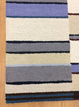 Load image into Gallery viewer, Handmade Wool Modern Ivory/ Blue 5' x 8' lt1568 Area Rug