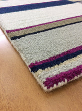 Load image into Gallery viewer, Handmade Wool Modern Ivory/ Navy Blue 5' x 8' lt1579 Area Rug
