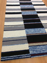 Load image into Gallery viewer, Handmade Wool Modern Ivory/ Gray 5' x 8' lt1585 Area Rug