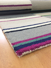Load image into Gallery viewer, Handmade Wool Modern Ivroy/ Silver 5' x 8' lt1590 Area Rug
