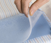 Load image into Gallery viewer, Deluxe Comfort Cooling Foldable Pillow Pad - T/C Fabric &amp; Sprecial Gel - Heat-Dissipating Cushion - Cotton - Pillow Cover